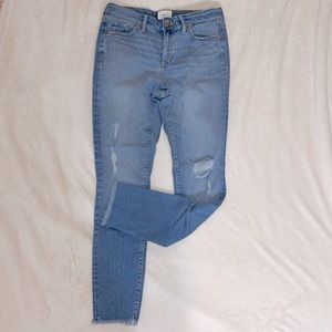 Universal Thread Jeans Size 6/28